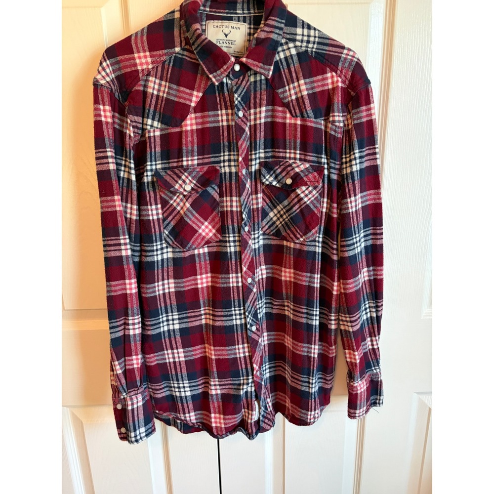 Cactus Man Mens Medium Burgundy Plaid Pearl Snap Flannel Western Workwear Shirt